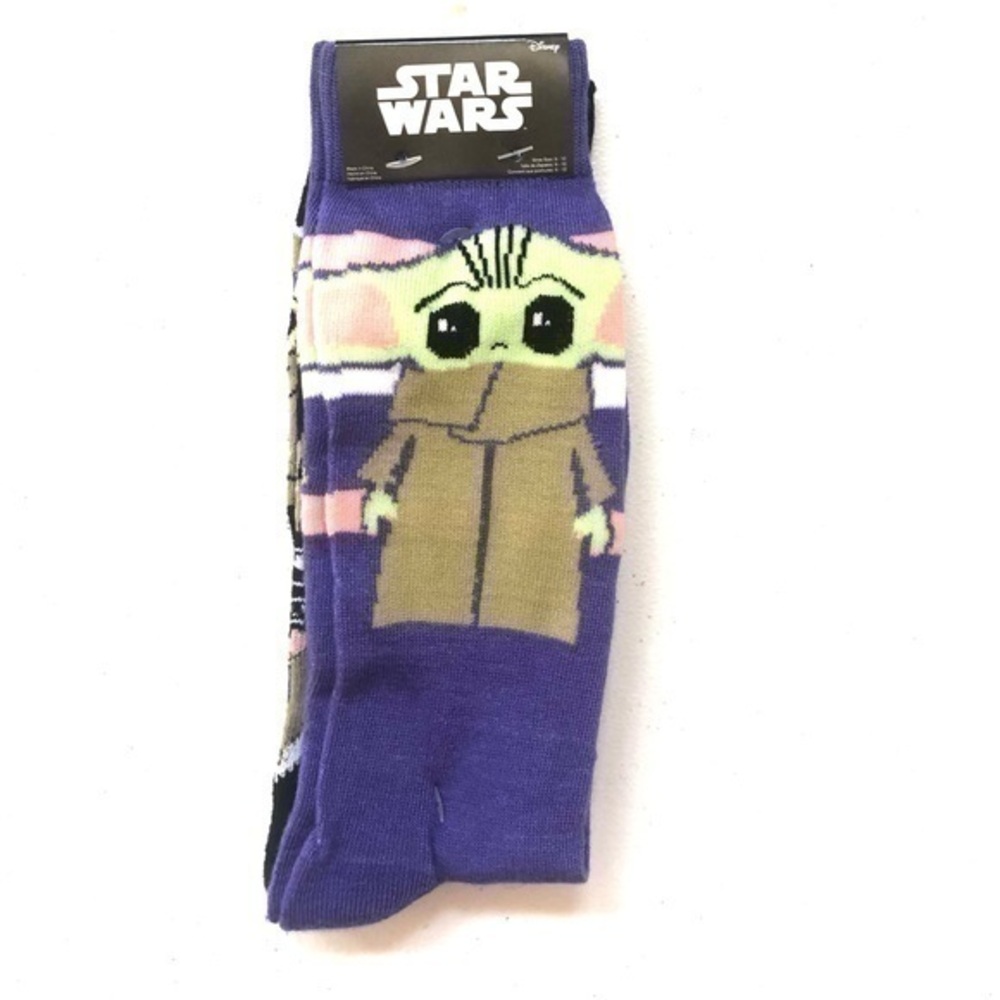NWT Star Wars Mandalorian The Child Chibi Tossed Crew Socks Size (6-12)